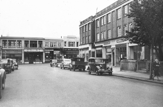 28, Then, Looking at High St from Village Way, 1950.jpg